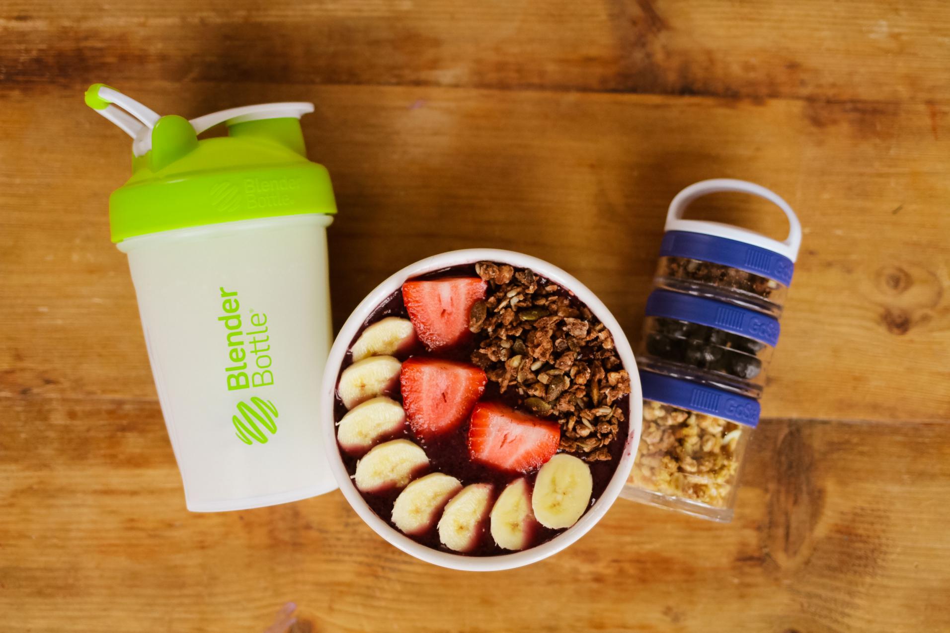 8 Easy High Protein Breakfast Ideas, No Eggs Required - BlenderBottle