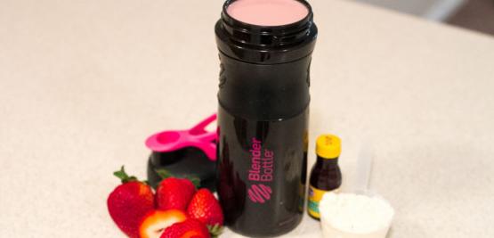 Strawberry Mint Protein Shake - BlenderBottle