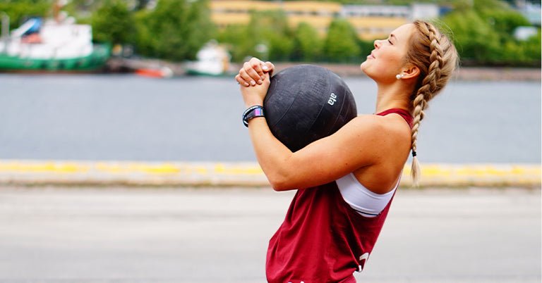 Why Women Should Lift Weights - BlenderBottle