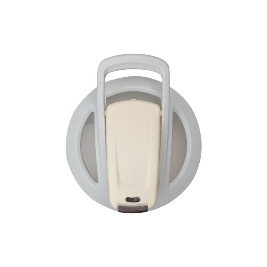 Sport Stainless Sleek shaker bottle with lockable lid and BlenderBall for smooth blends, featuring an insulated, easy-grip design and advanced blending technology. | Color#Fog