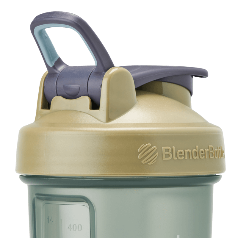 Shaker bottle adjustable carry loop.