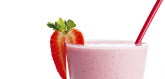 Strawberry Sunrise Protein Shake - BlenderBottle
